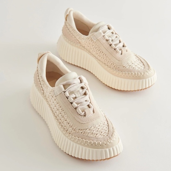 Dolce Vita Shoes - Dolce Vita Dolen Sneakers in Sandstone Knit color
Size 8.5